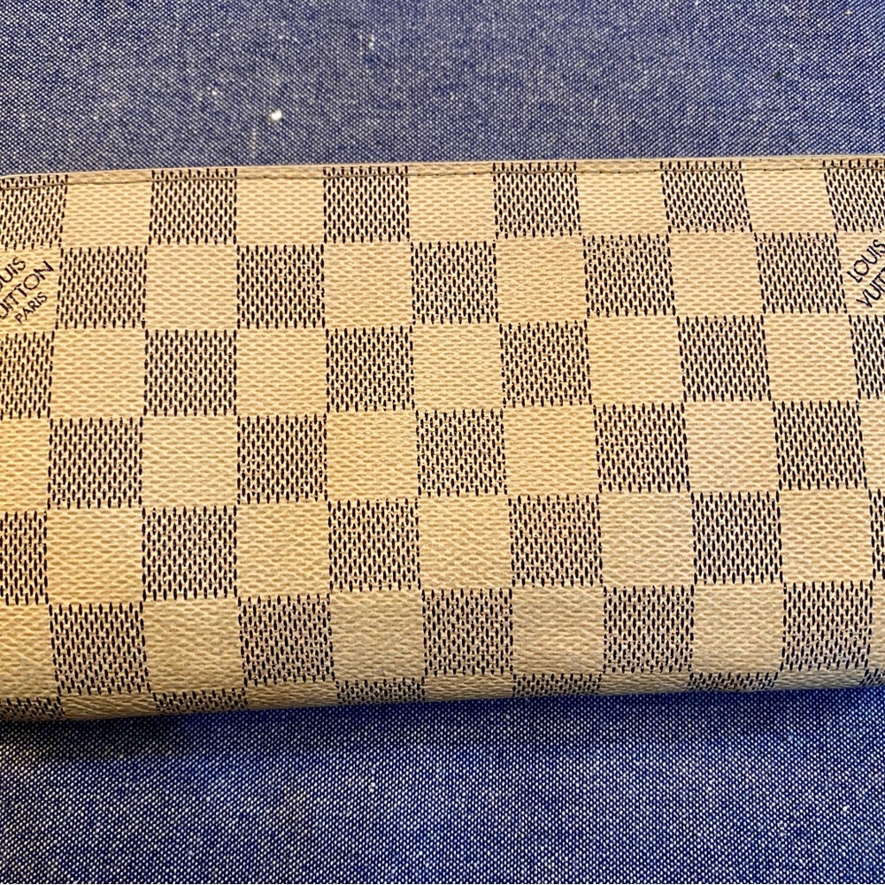 Louis Vuitton Azur Damien zippy wallet